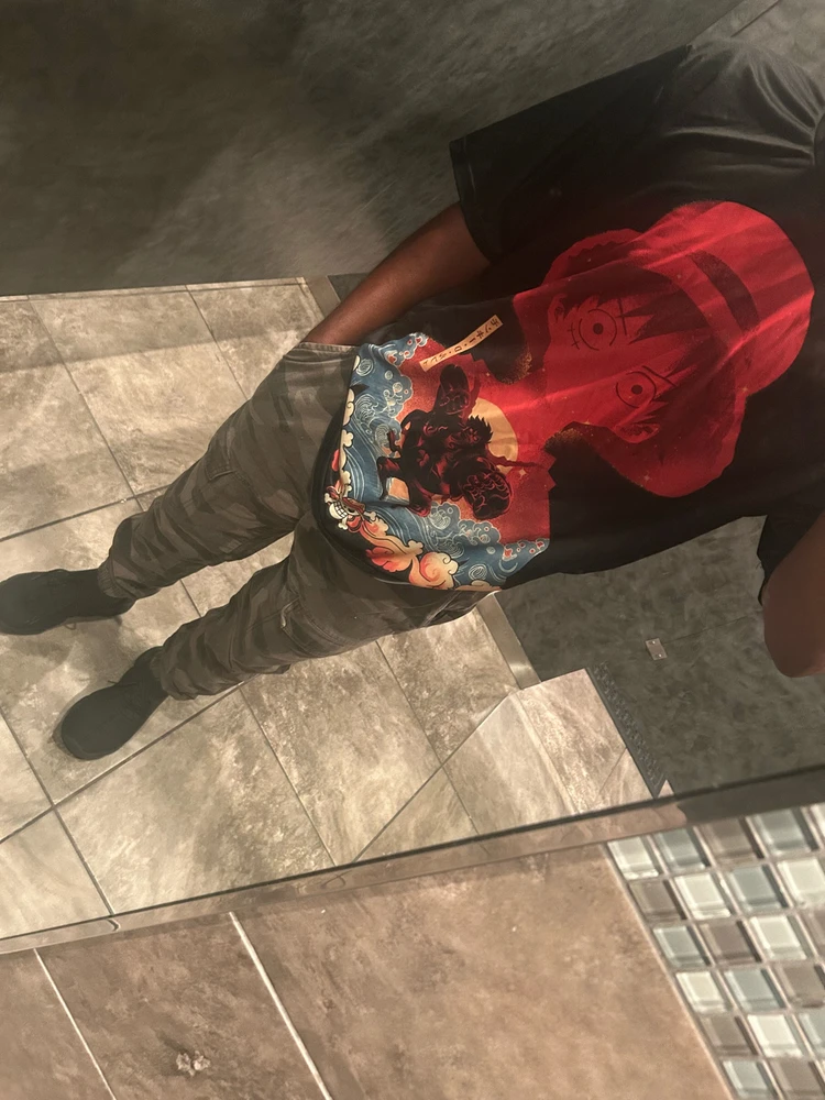 I wore this to the gym and everyone spoke