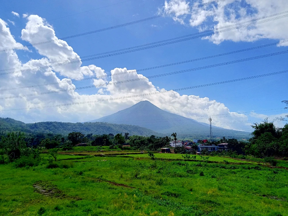 GIF uploaded by Lulu