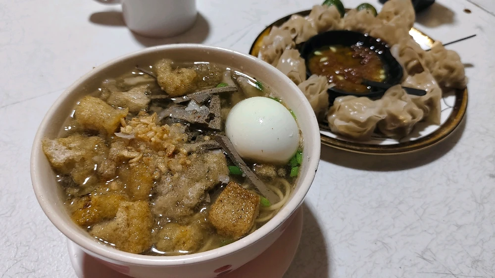 Batchoy and Siomai👌