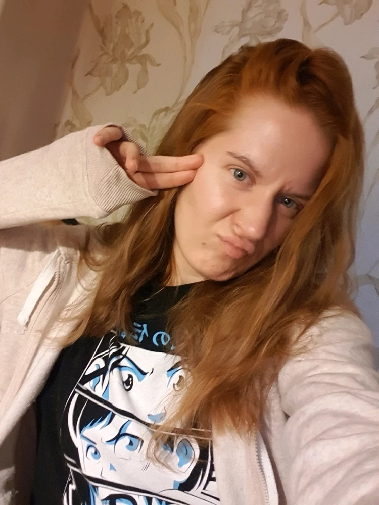 Suggest something that gives warmth in this cold period π¬