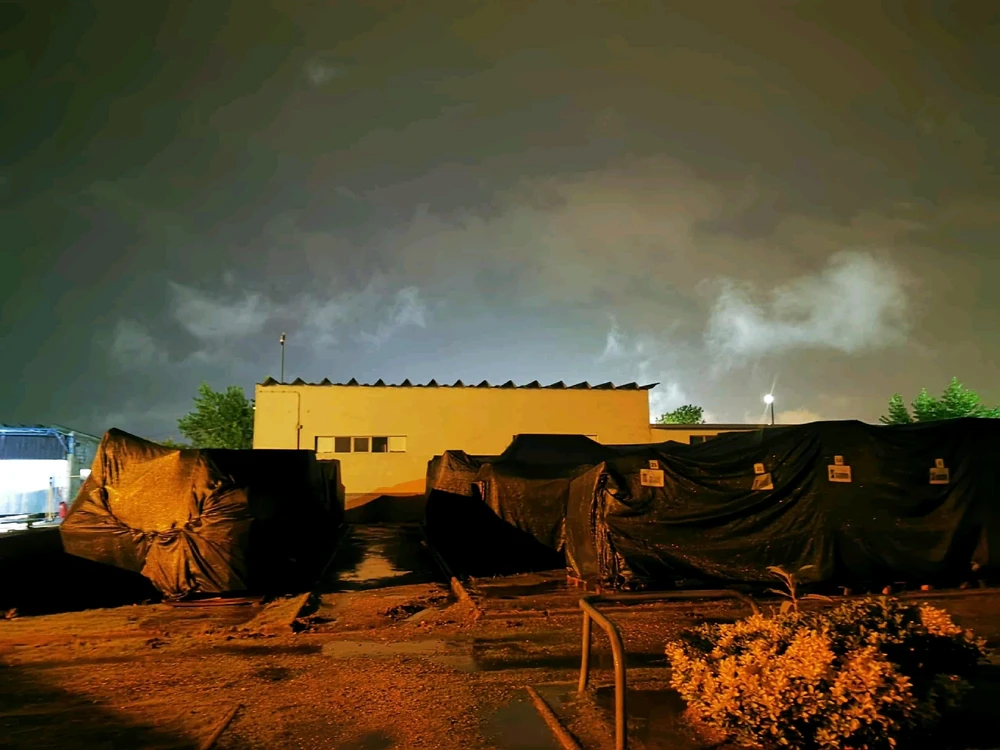 Que bela noite de 🌧️