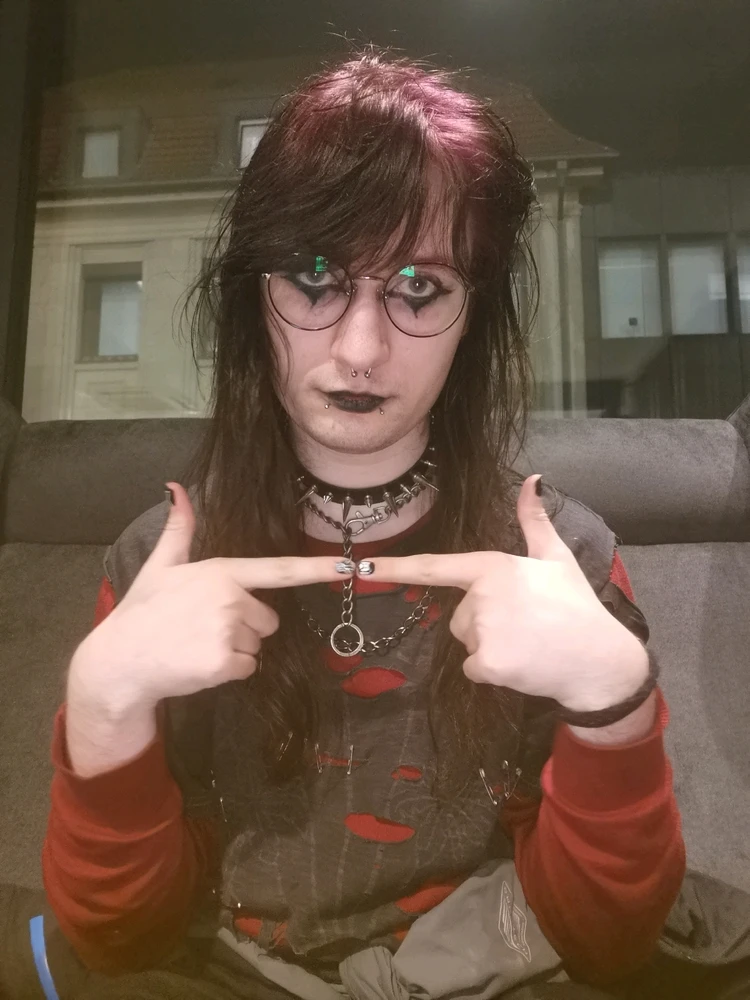 New hair colour and some makeup