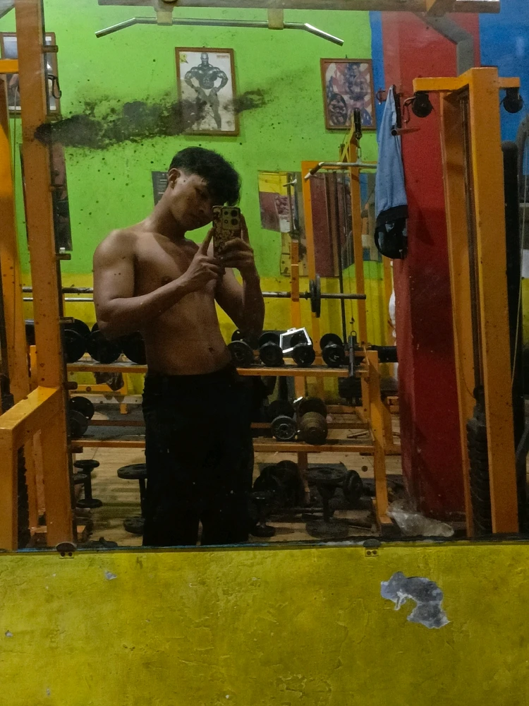 GIF diunggah oleh Kai