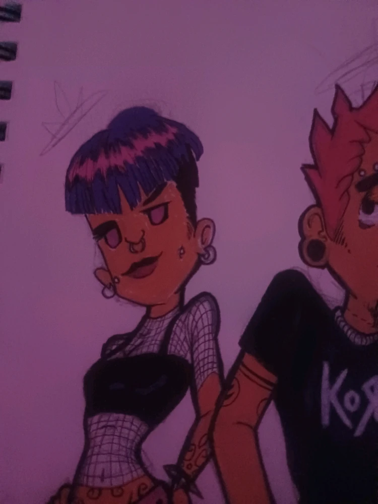 Messing around with some paint markers that have been collecting dust on my desk lol.