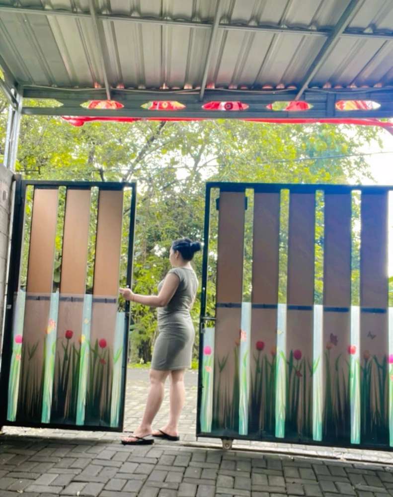 GIF diunggah oleh Riiz