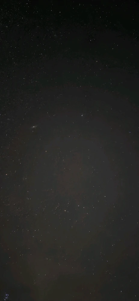 Nothing like listening to sad music and stargazing 🤌