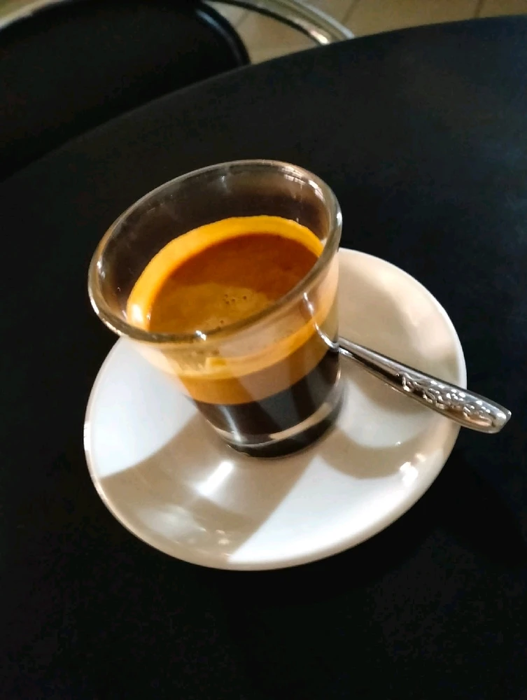 GIF hochgeladen von Zakaria Ouldkhyi