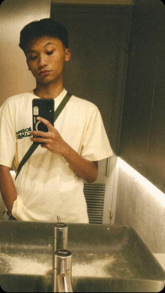 GIF diunggah oleh Agus Cahyadi