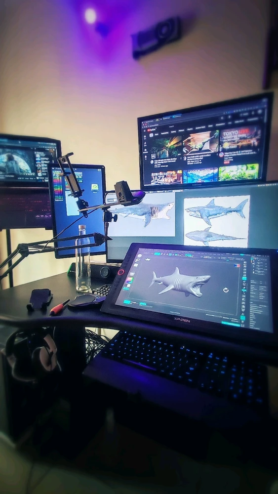 Image uploaded by Max Drew / Raman