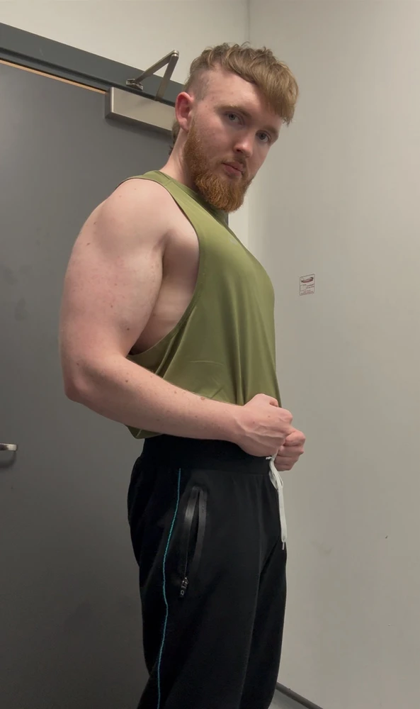 Trained well, now time for some good food 💪🏻✌🏻