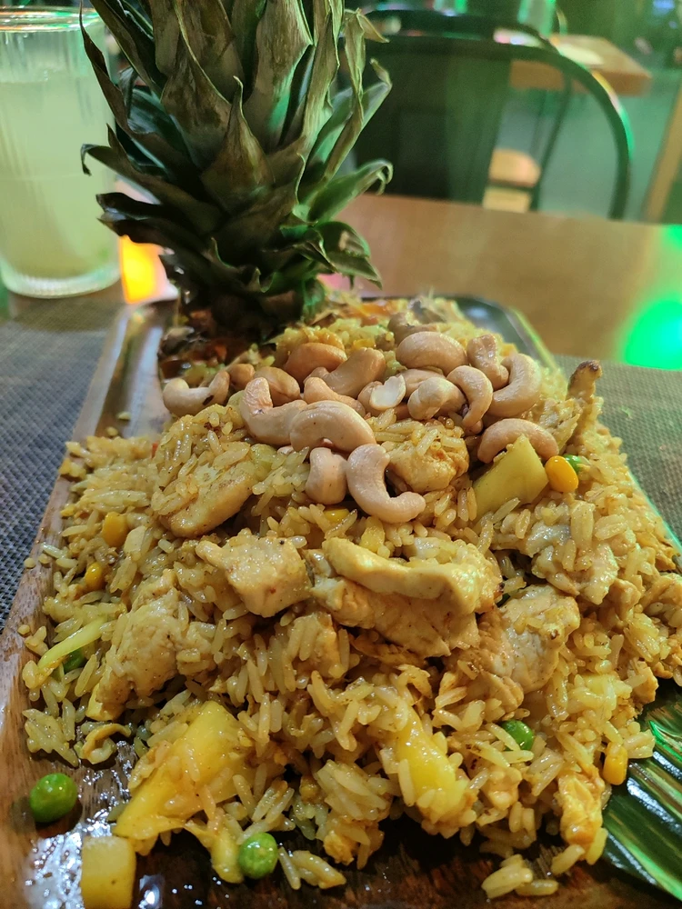 Pineapple fried rice