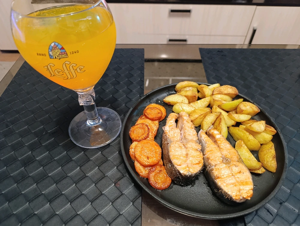 Фото загрузил Евгений