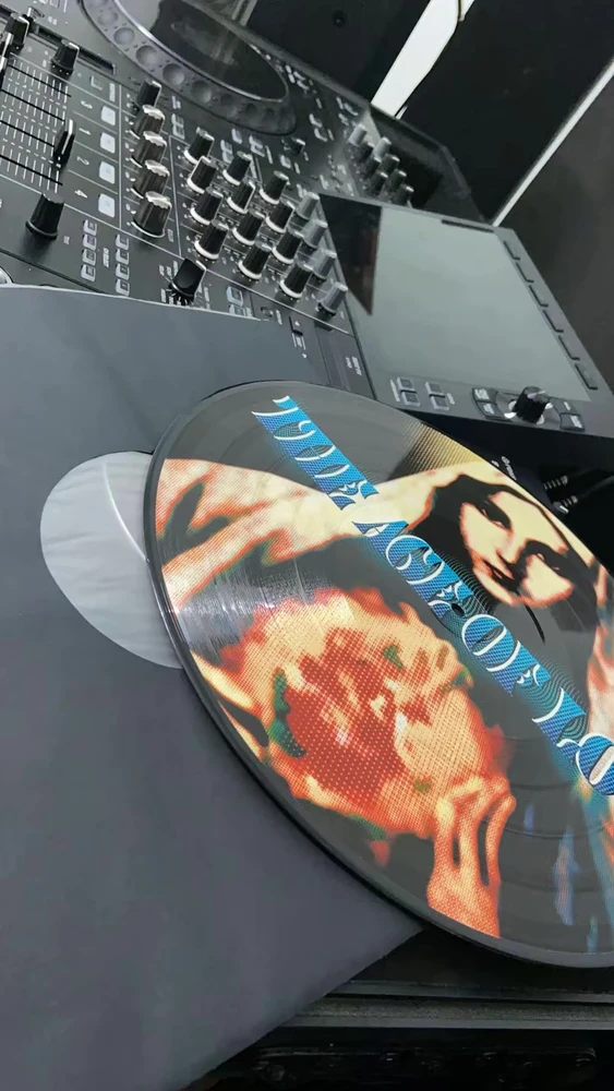 GIF caricata da TechnoAddicted