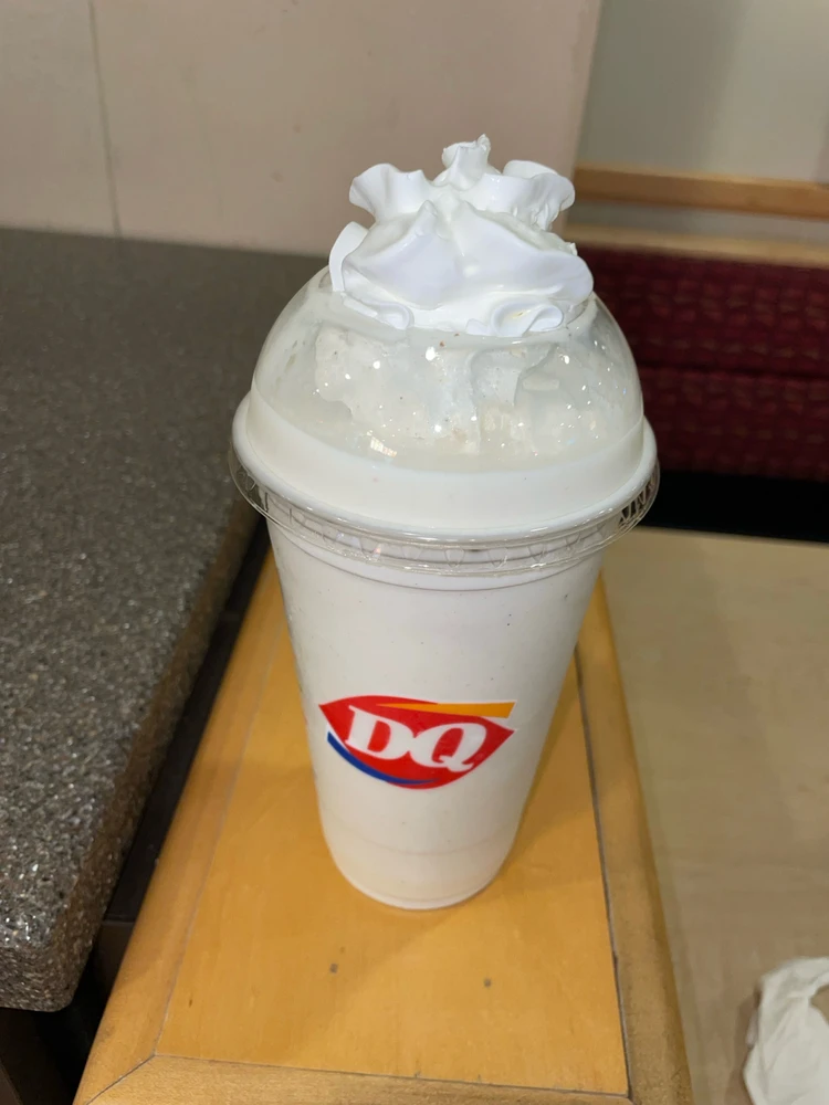Deserved 5 stars βοΈ egg nog DQ