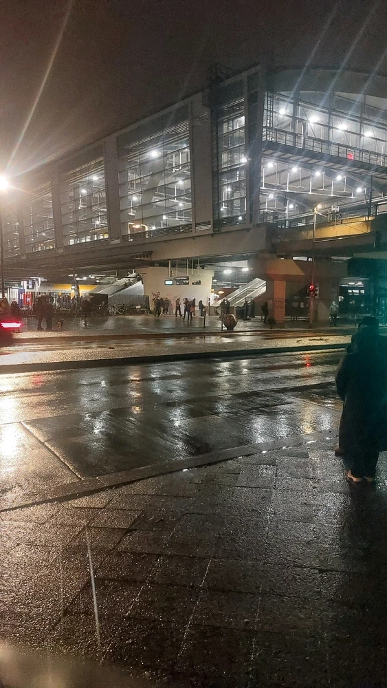 GIF uploaded by Black-eight-Unicorn