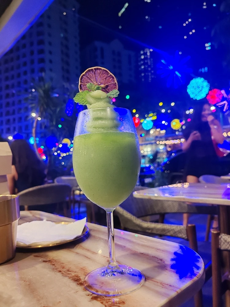 GIF uploaded by Carla