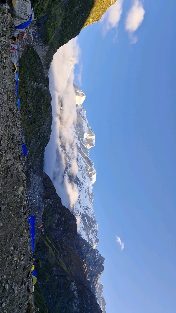 Gambar diunggah dening Umesh