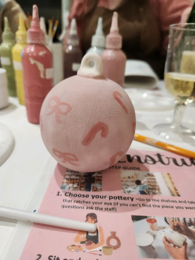 I went Pottey Painting with friends !