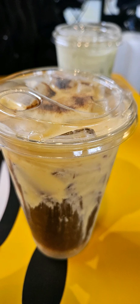 Went to the Gudetama cafe