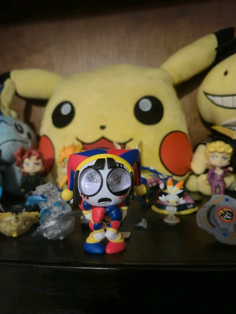 Claremont and Pomni are now part of the collection :)