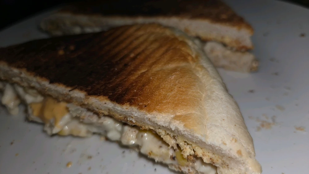 Early lunch as I've already started the jobs for the day instead of napping😅