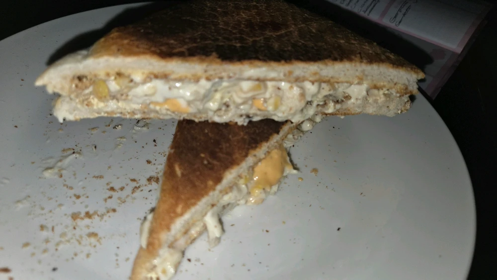 Early lunch as I've already started the jobs for the day instead of napping😅