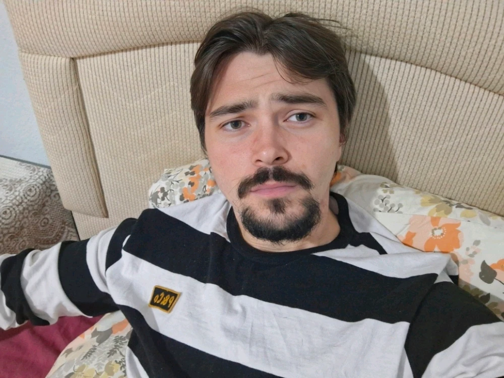 GIF uploaded by Mehmet