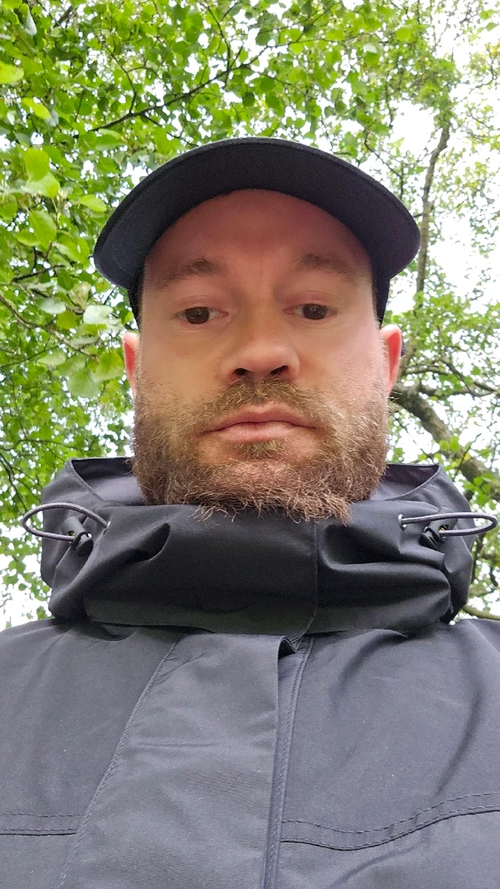 Autumn hike, fresh tree air in the lungs.