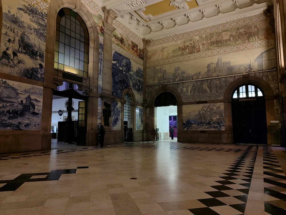 GIF uploaded by Maru