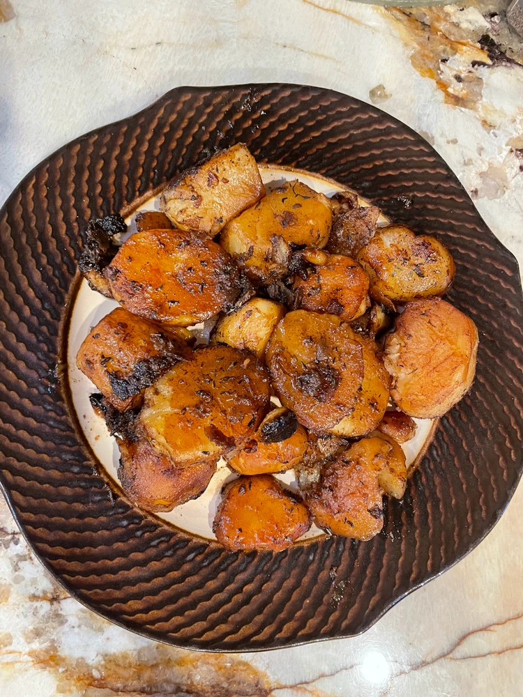 I made fondant potatoes with my cousin and I made the sweet potatoes with feta :3