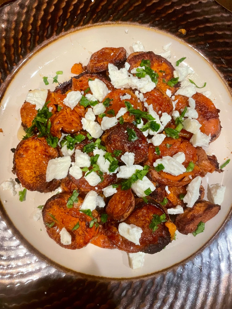 I made fondant potatoes with my cousin and I made the sweet potatoes with feta :3