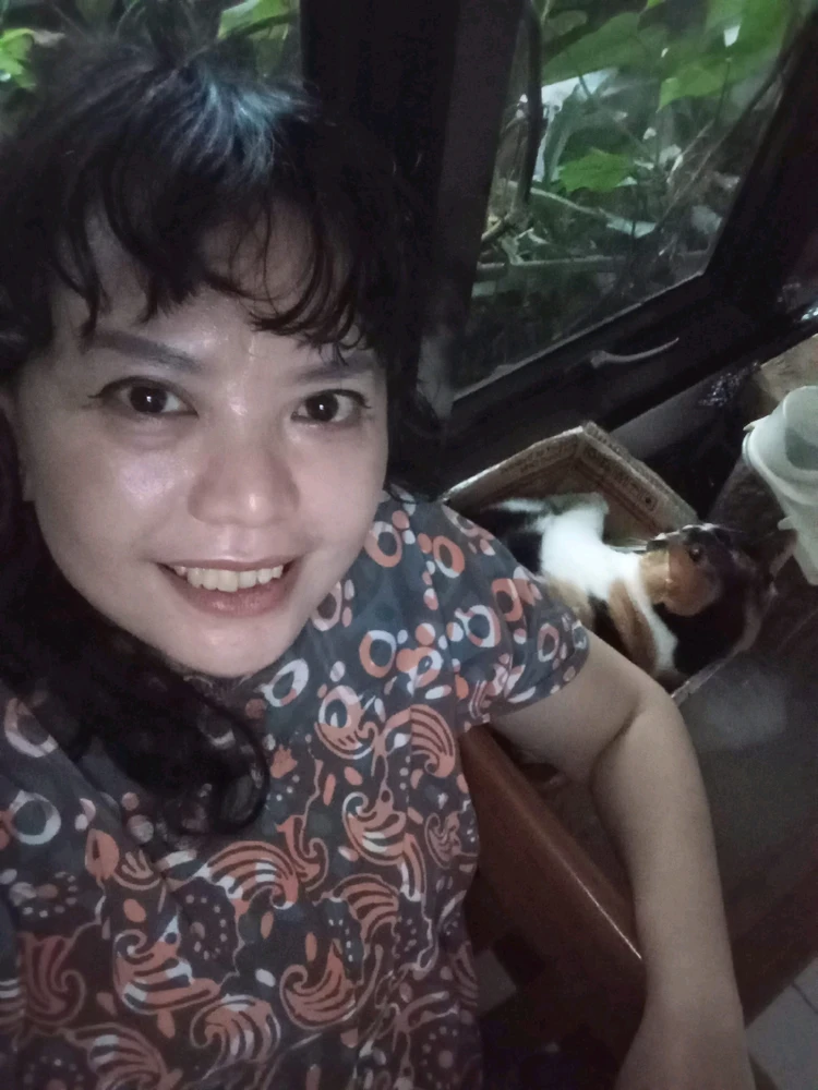 GIF uploaded by Dian Hahaha