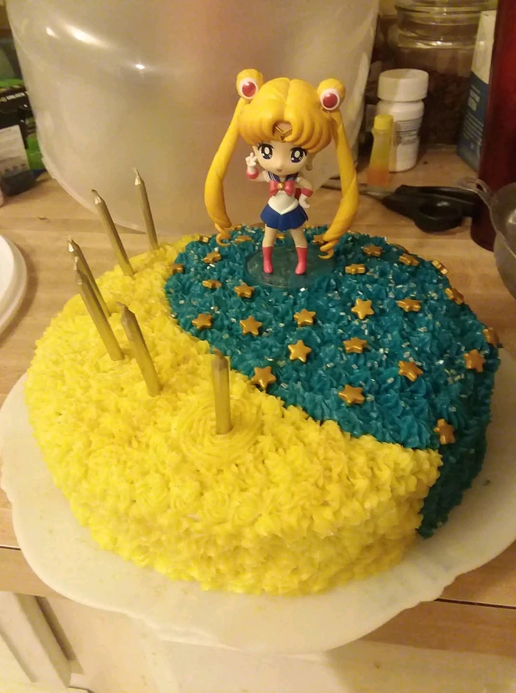 Sailor Moon Cake