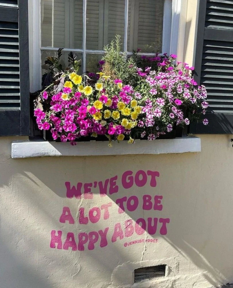 GIF uploaded by Shevanise