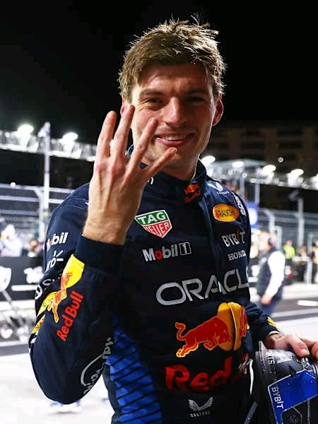 GIF uploaded by Ernesto