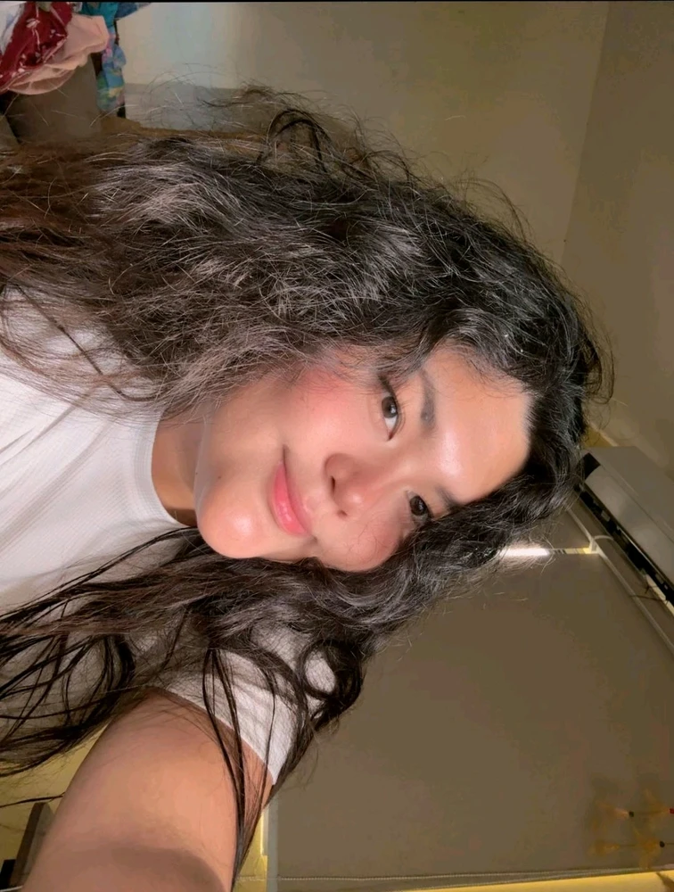 Messy hair don't care ๐