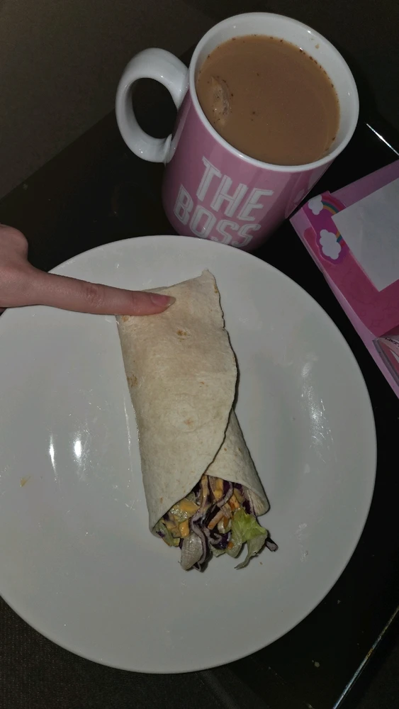 Very late Brunch- cuppa (english tea with the leftover chicken & sweetcorn and crunchy salad, little bit of burger sauce)