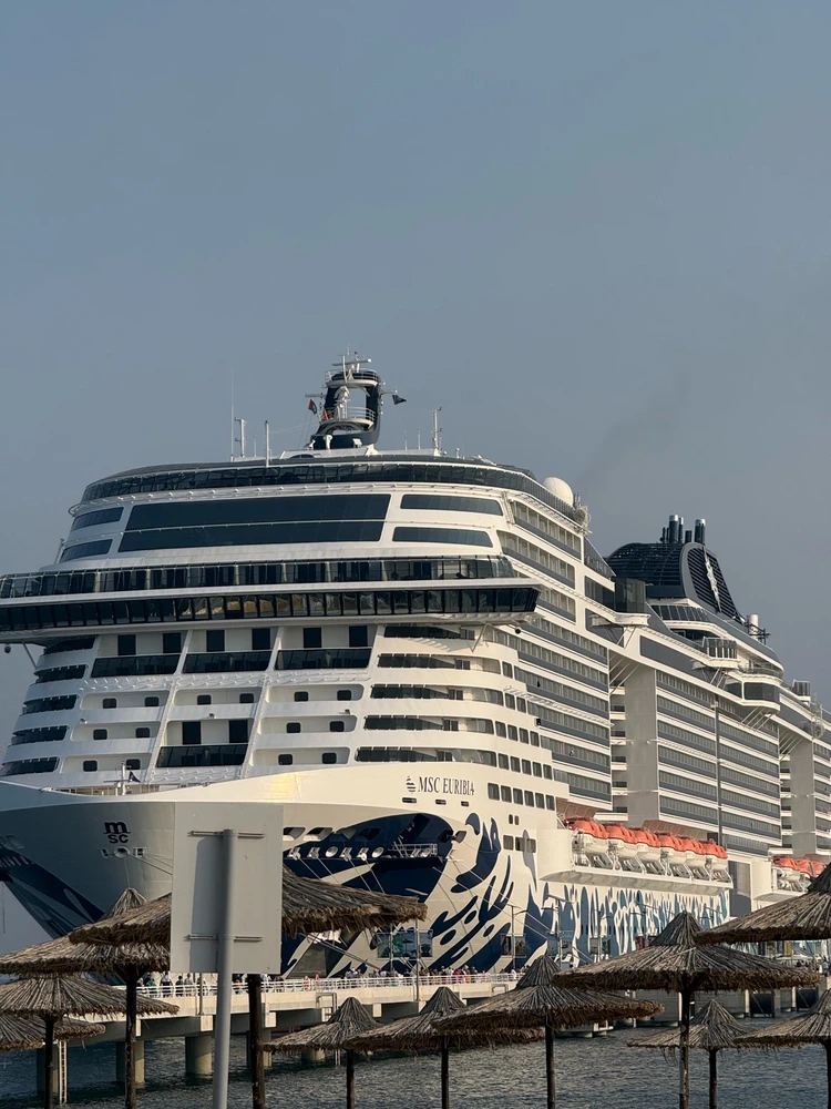 Gambar diunggah dening NAZZ