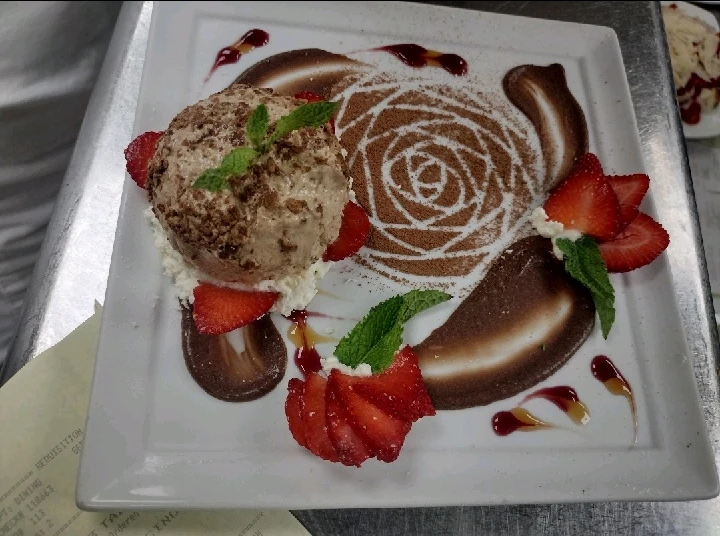 Image uploaded by Maria Rose