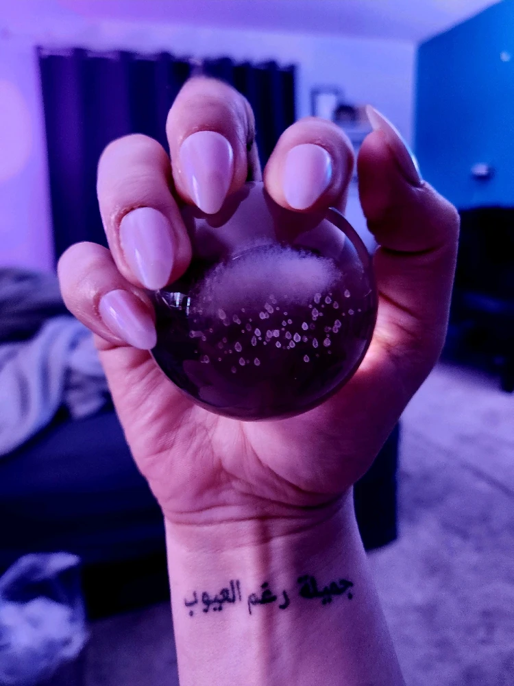 GIF uploaded by Elizabeth