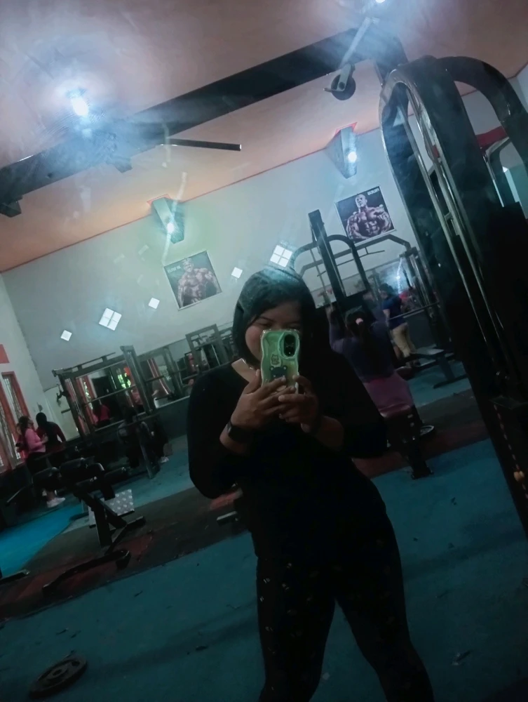 GIF uploaded by Agatha