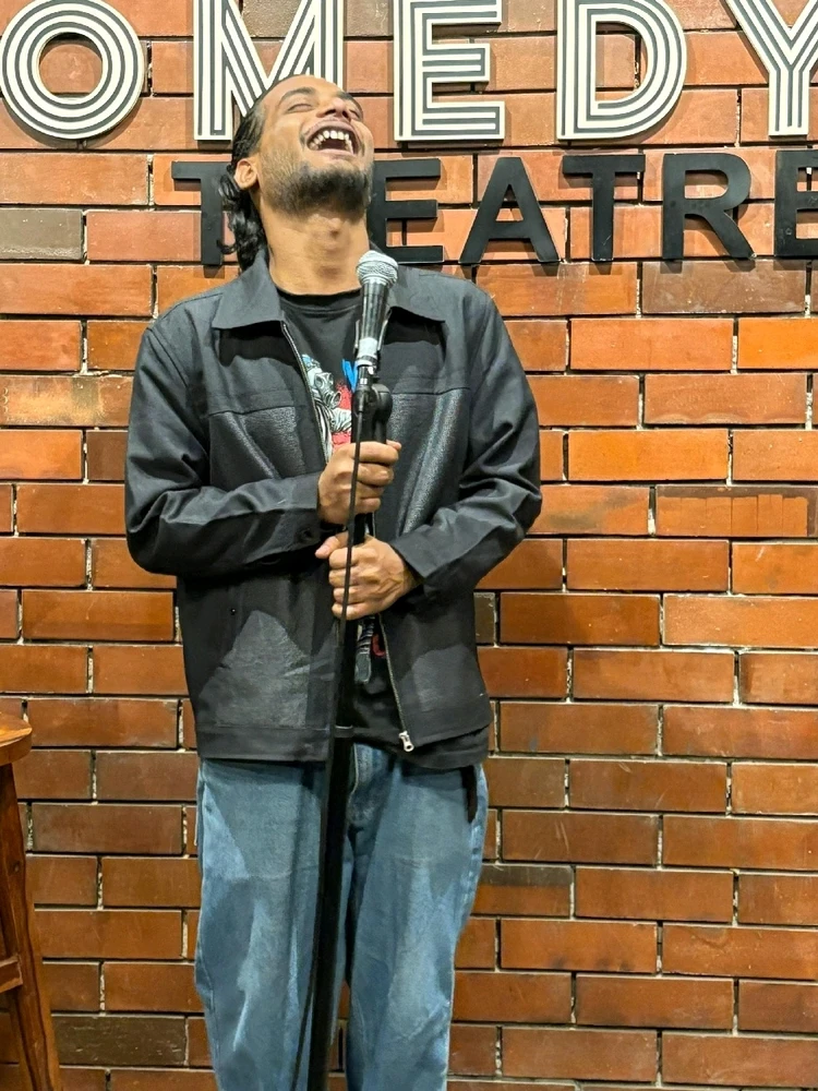 GIF uploaded by Faizal