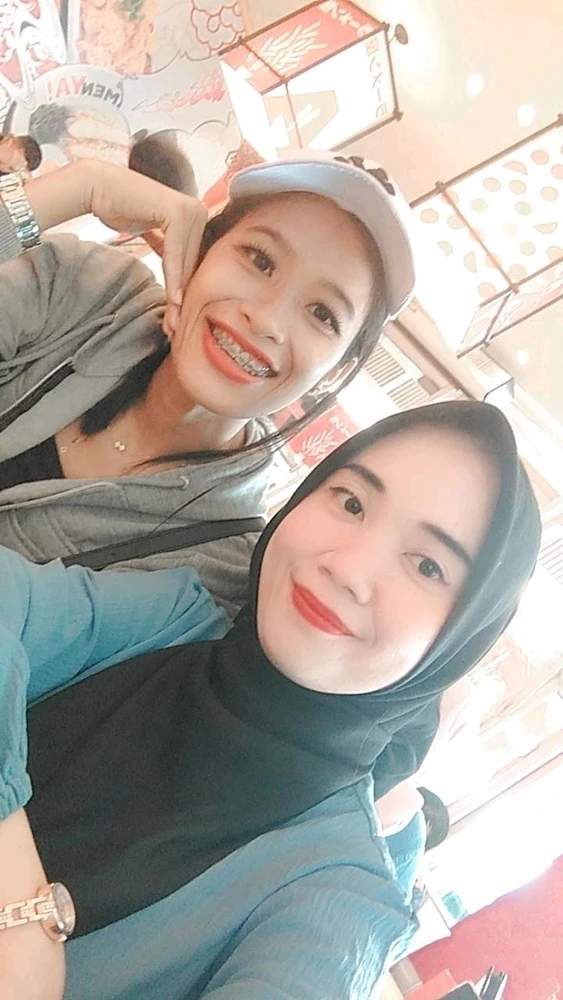 GIF diunggah oleh Nurull