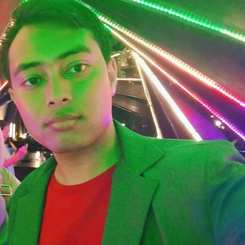 GIF diunggah oleh Agust