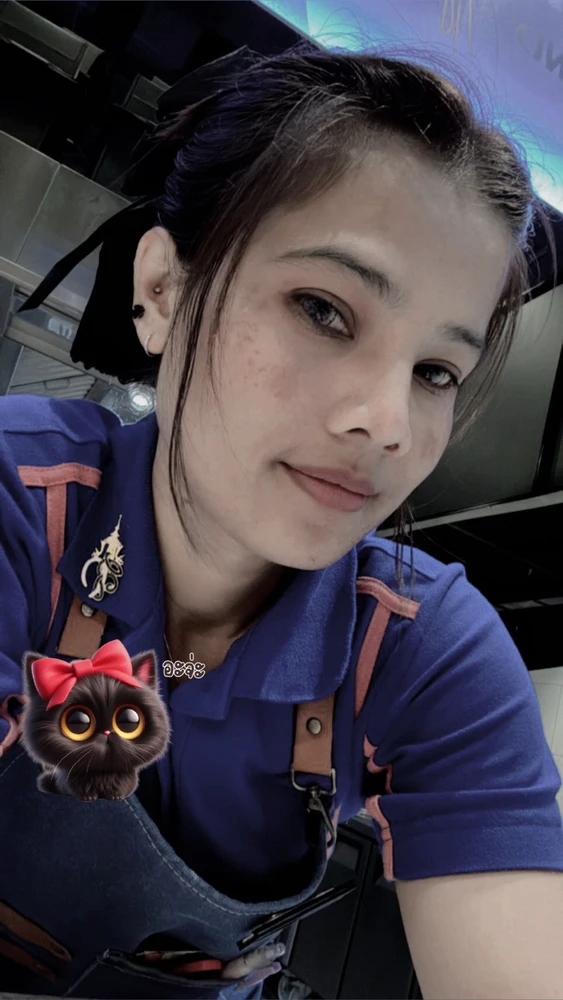 GIF อัปโหลดโดย พายุ