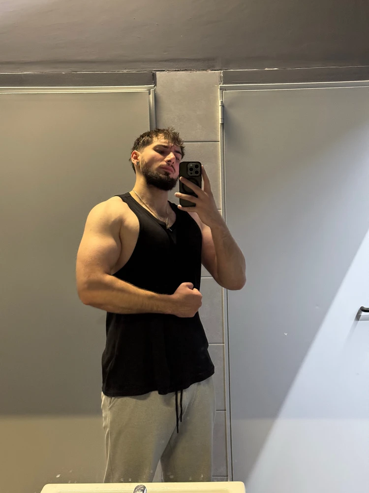 GIF încărcat de Alex