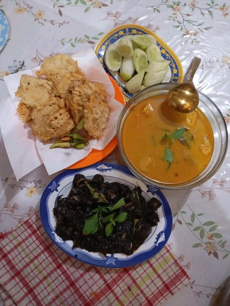 GIF diunggah oleh Fea