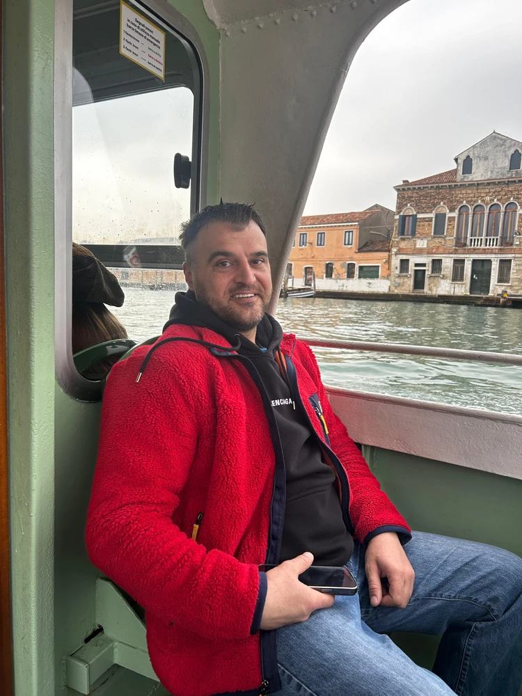 GIF uploaded by Marius