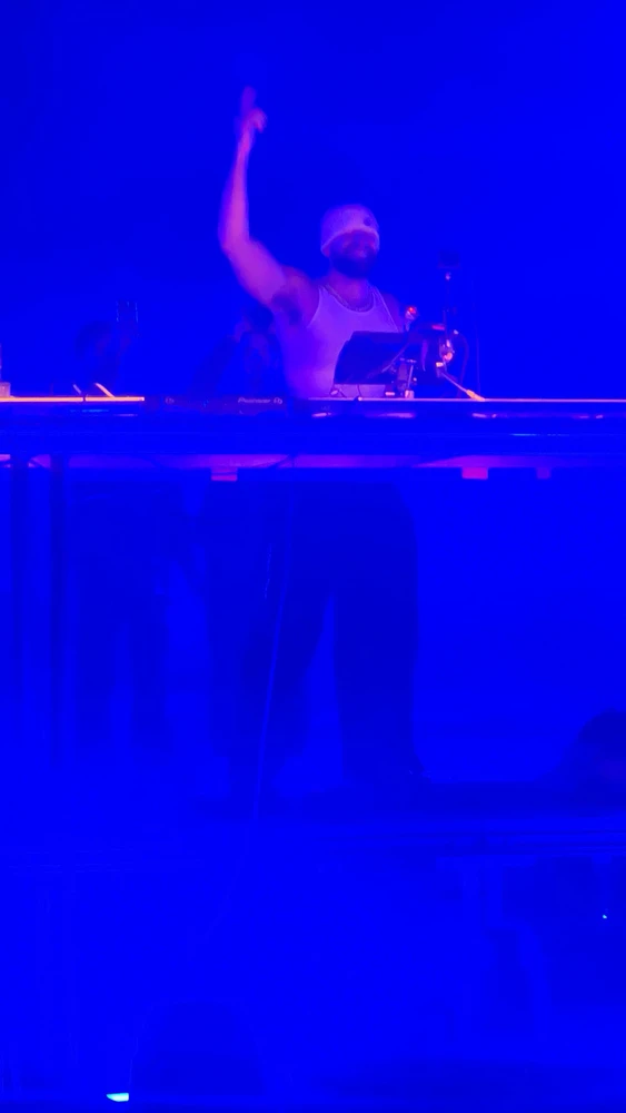 Image uploaded by Apple