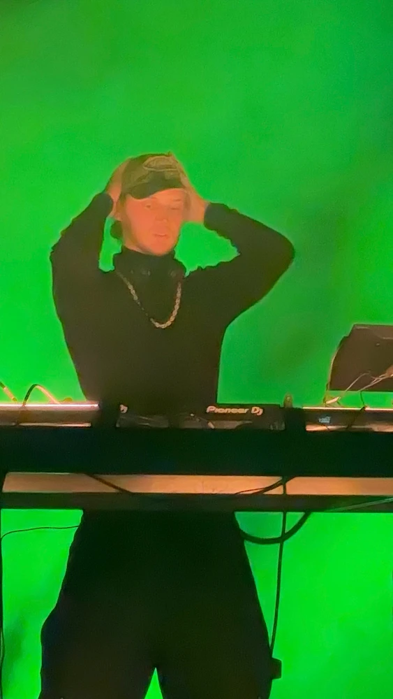 Image uploaded by Apple